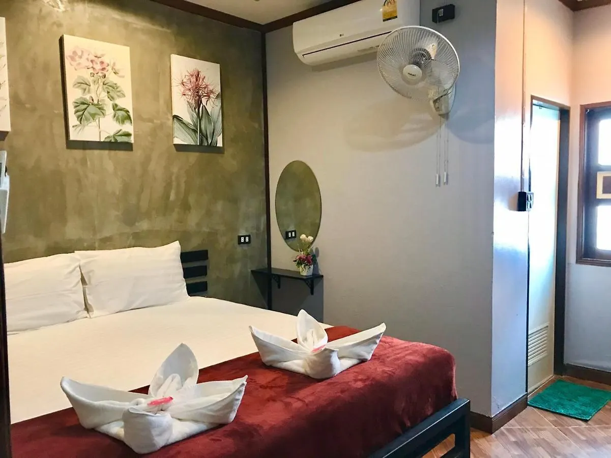 A.J.P Guest House Koh Tao Hostel